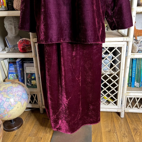 Vintage 90s Dark Red Velvet Skirt Set Dark Bohemian Butterfly Embroidered 18 20 - Picture 8 of 16